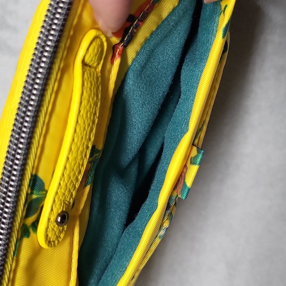 NWOT Lug Flare 2 Crossbody Bag 🌼 with Two Strap Choices ~ Bouquet Yellow" - Picture 4 of 16